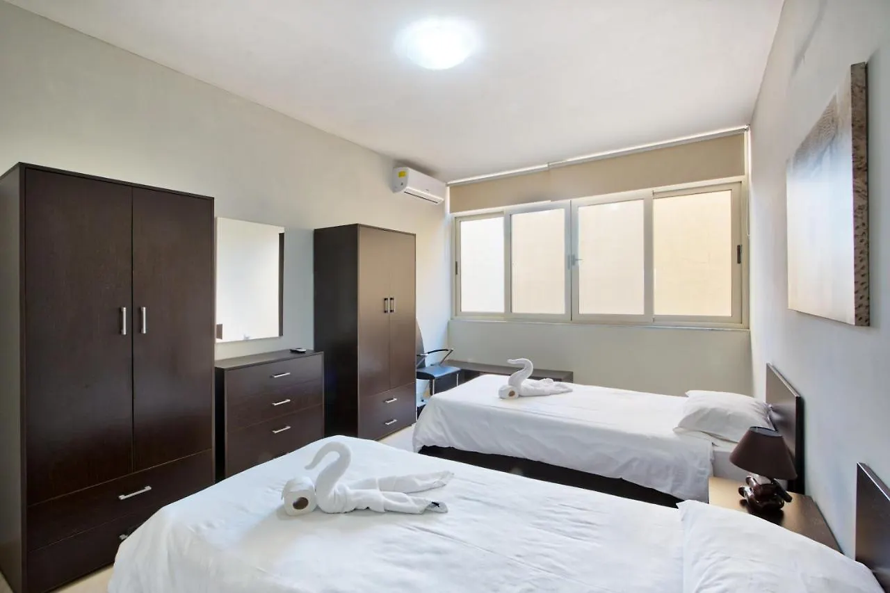 Spacious Seafront 3Br, Sliema Near Beach, Ac Wifi By 360 Estates location